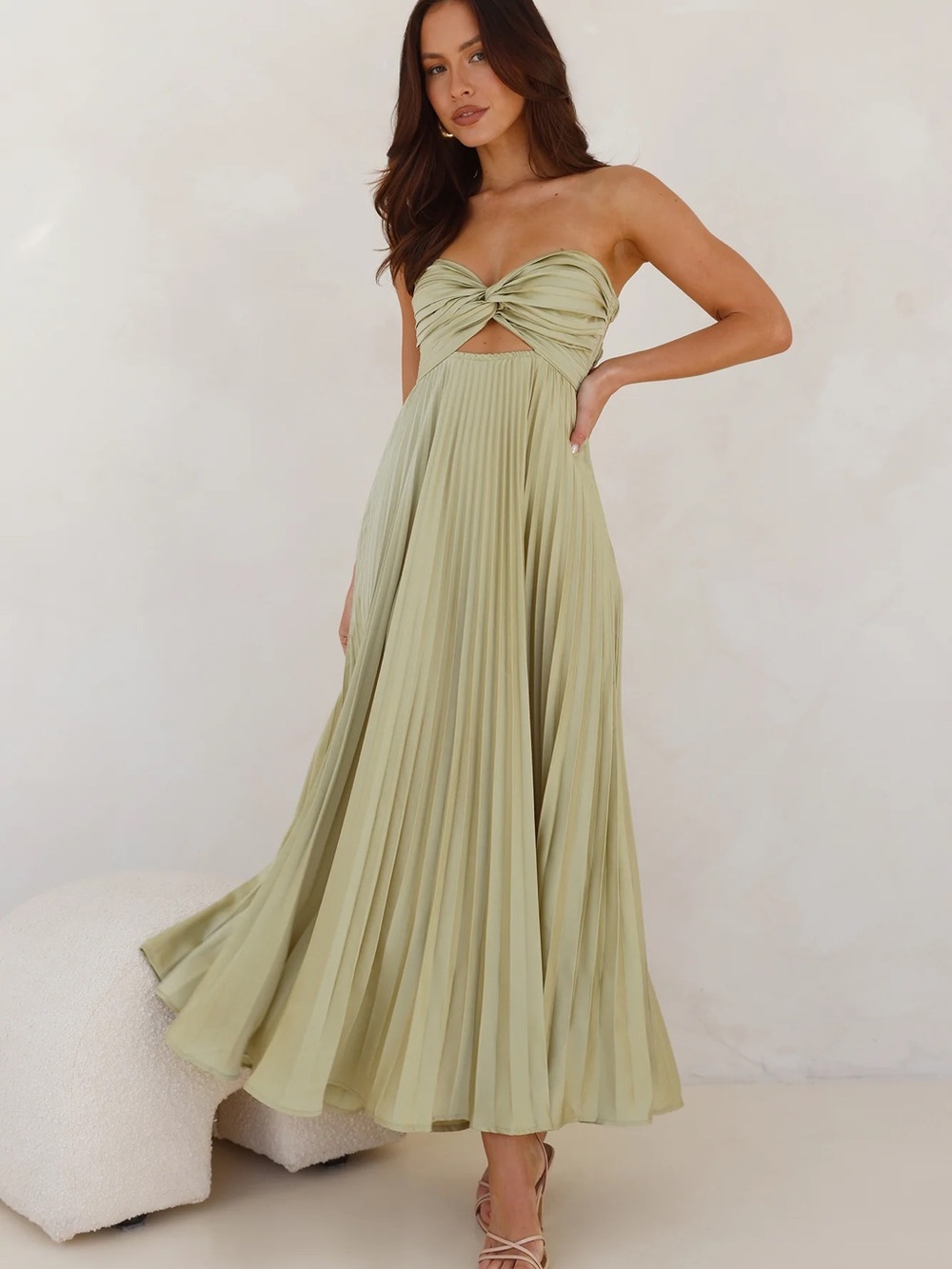 FROSTED BERRY STRAPLESS PLEATED MAXI DRESS LIME (Hello Molly)